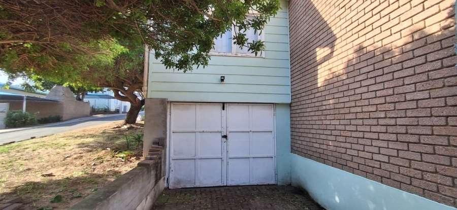 3 Bedroom Property for Sale in Hartenbos Central Western Cape